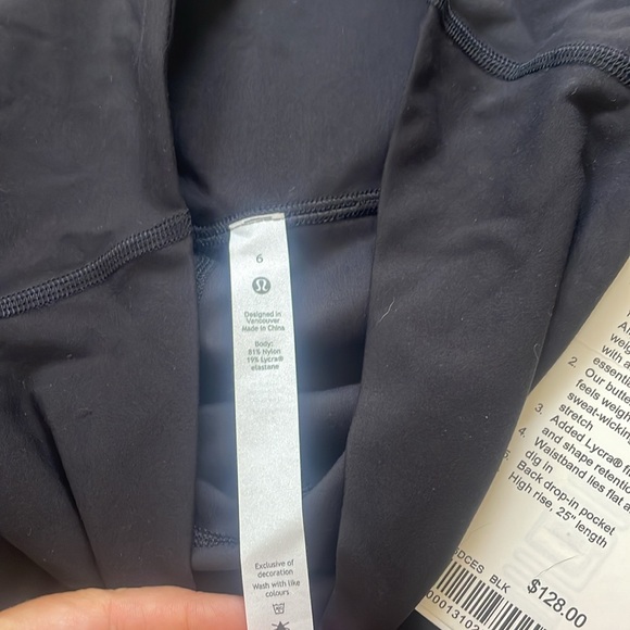 BRAND NEW - Picture 3 of 4